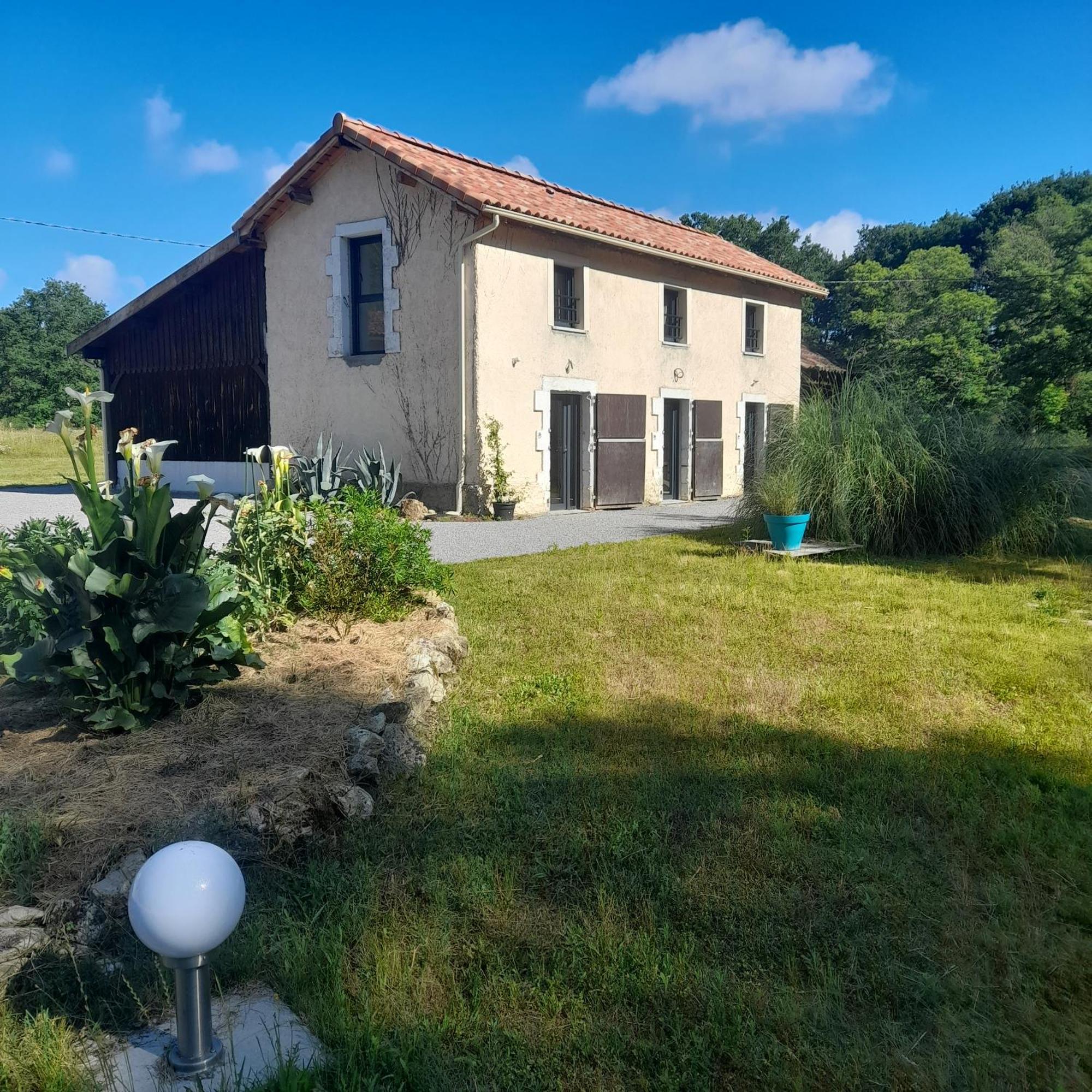 Gite De Lamourelle Lacquy Dış mekan fotoğraf